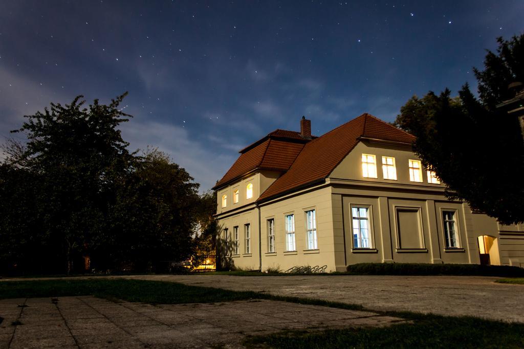 Gaestehaus Schloss Plaue Brandenburg  Dış mekan fotoğraf