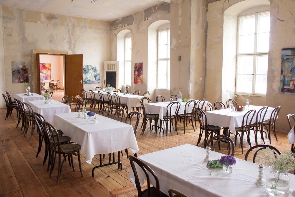 Gaestehaus Schloss Plaue Brandenburg  Dış mekan fotoğraf